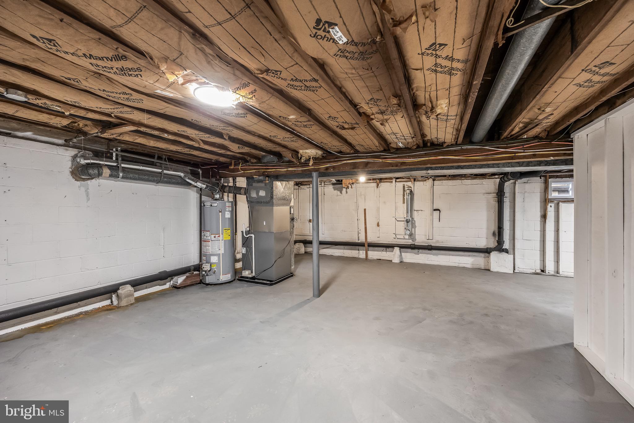 42 HAZELHURST AVENUE