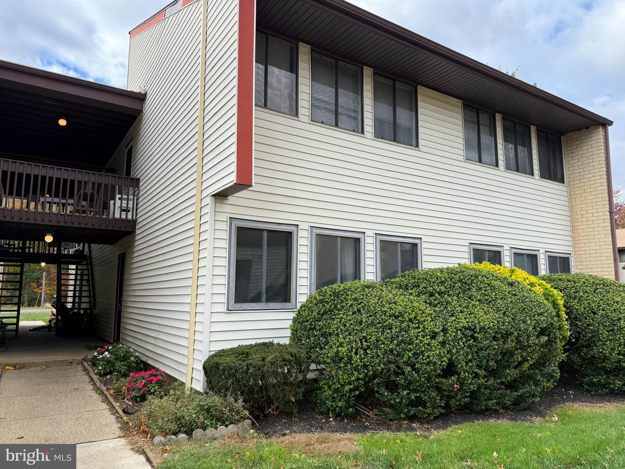 23 AVON DRIVE A