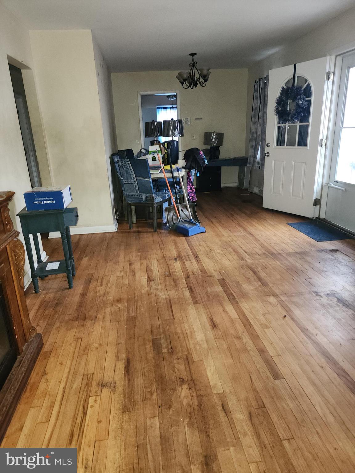 121 MCCLELLAN AVENUE