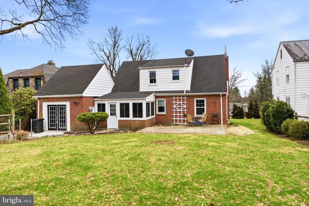 30 UPPER FERRY RD