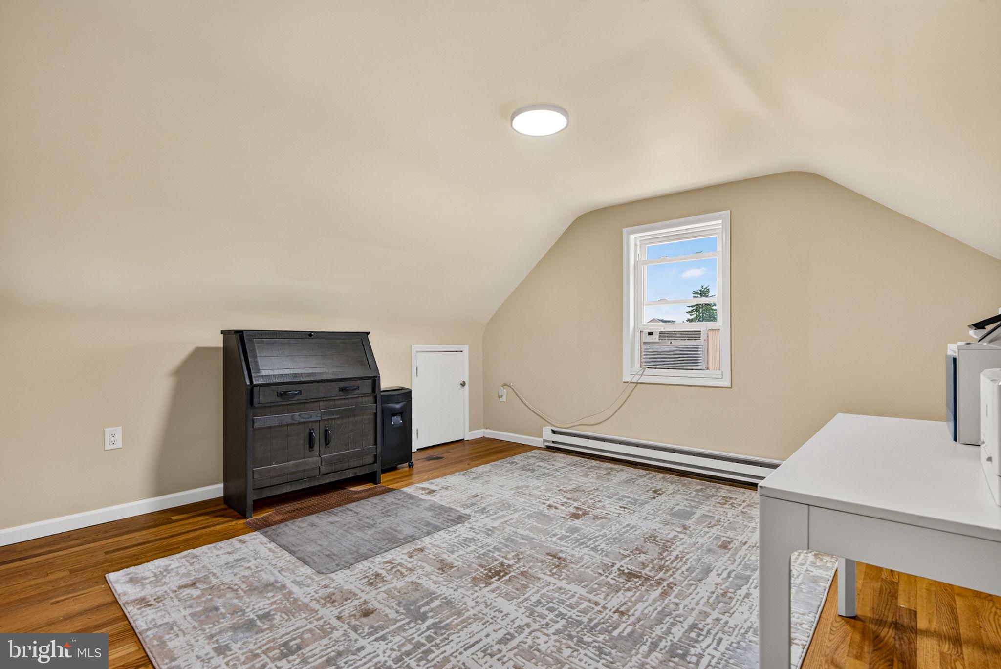224 REDFERN STREET