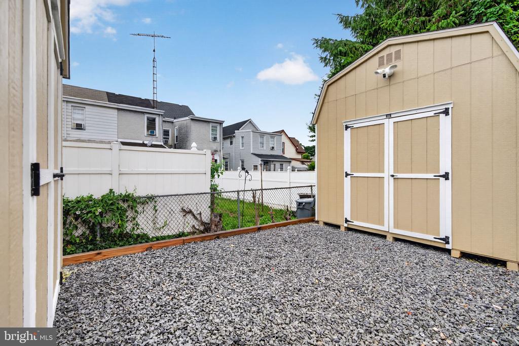 224 REDFERN STREET