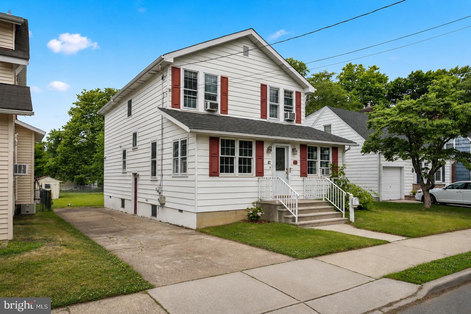 47 HILLHURST AVENUE