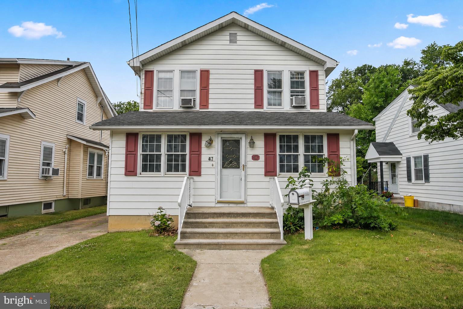 47 HILLHURST AVENUE