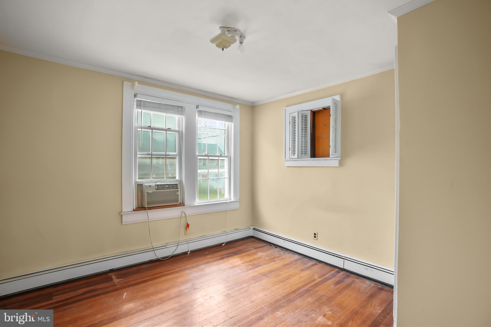 47 HILLHURST AVENUE