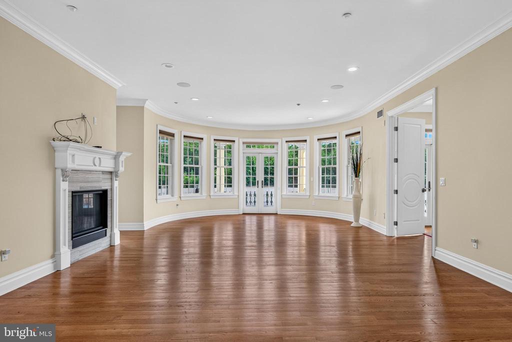 3870 PRINCETON PIKE