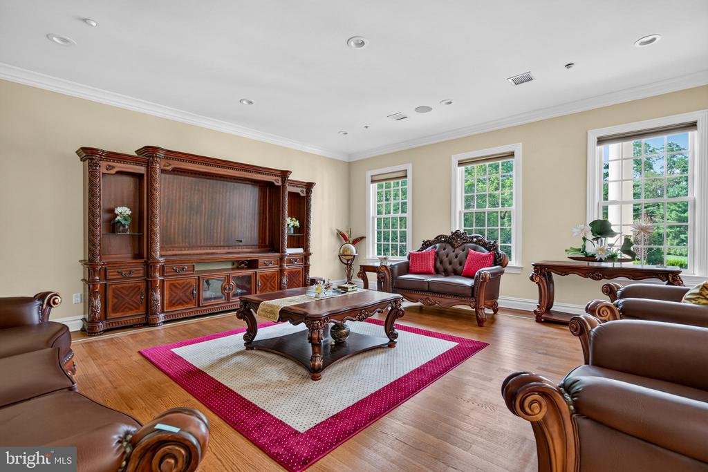 3870 PRINCETON PIKE