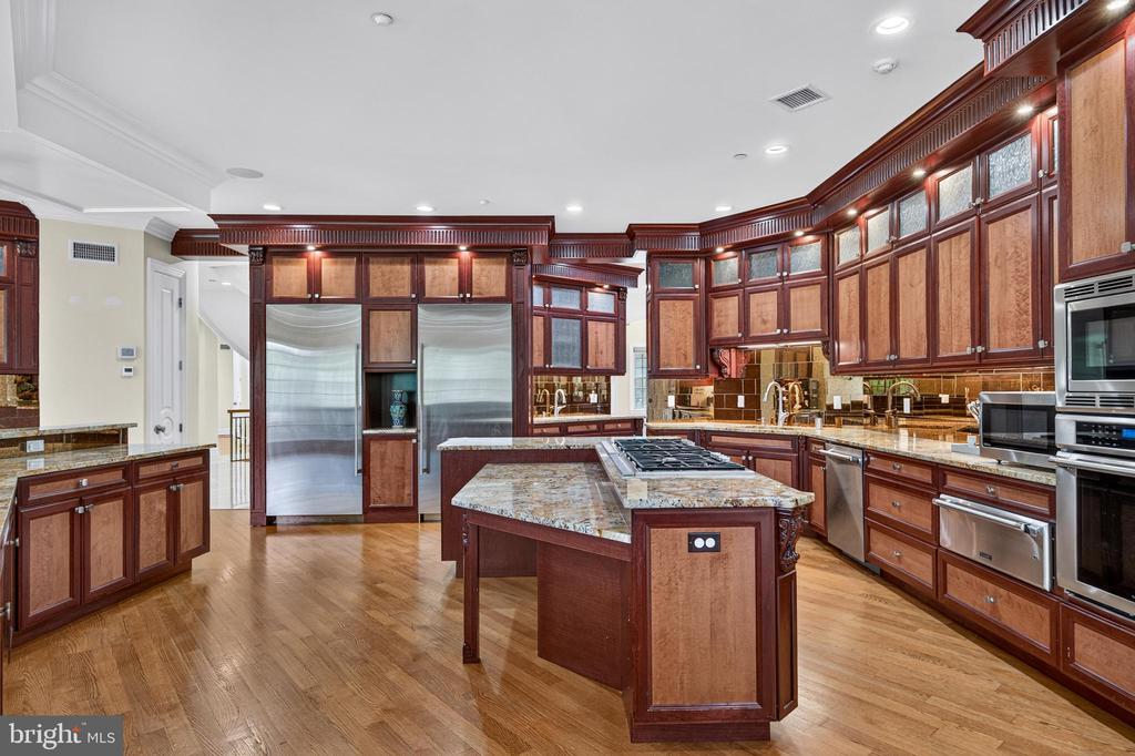3870 PRINCETON PIKE