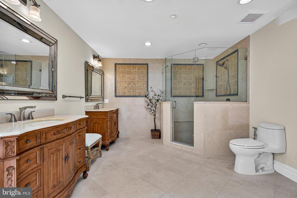 3870 PRINCETON PIKE