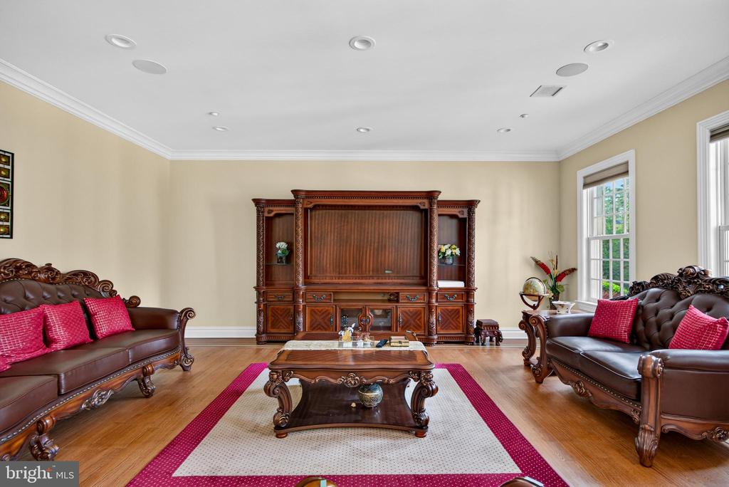3870 PRINCETON PIKE