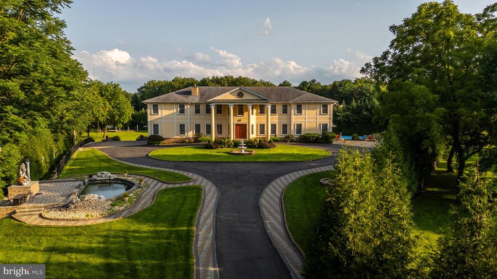 3870 PRINCETON PIKE