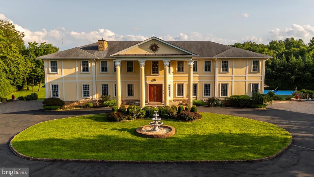 3870 PRINCETON PIKE