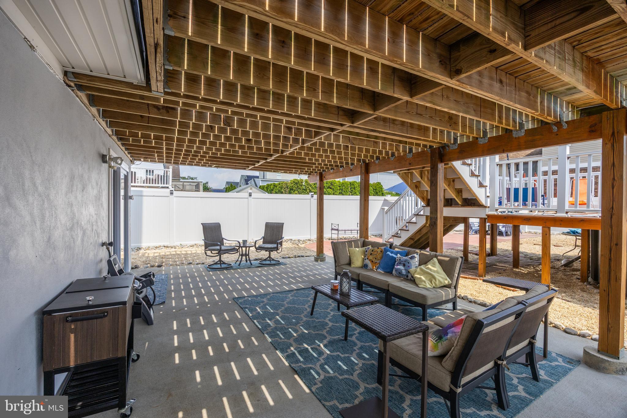 605 SPRUCE STREET