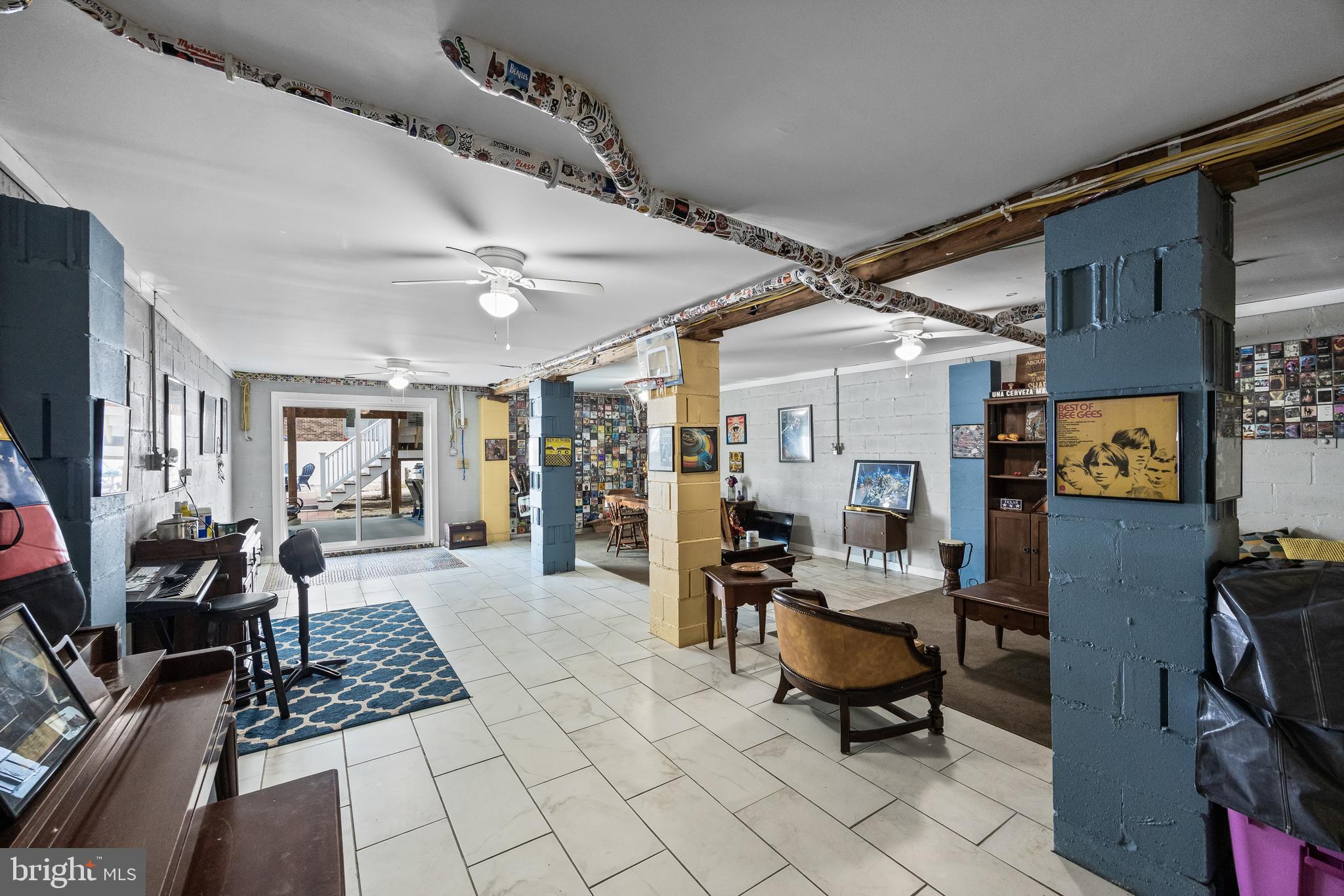 605 SPRUCE STREET