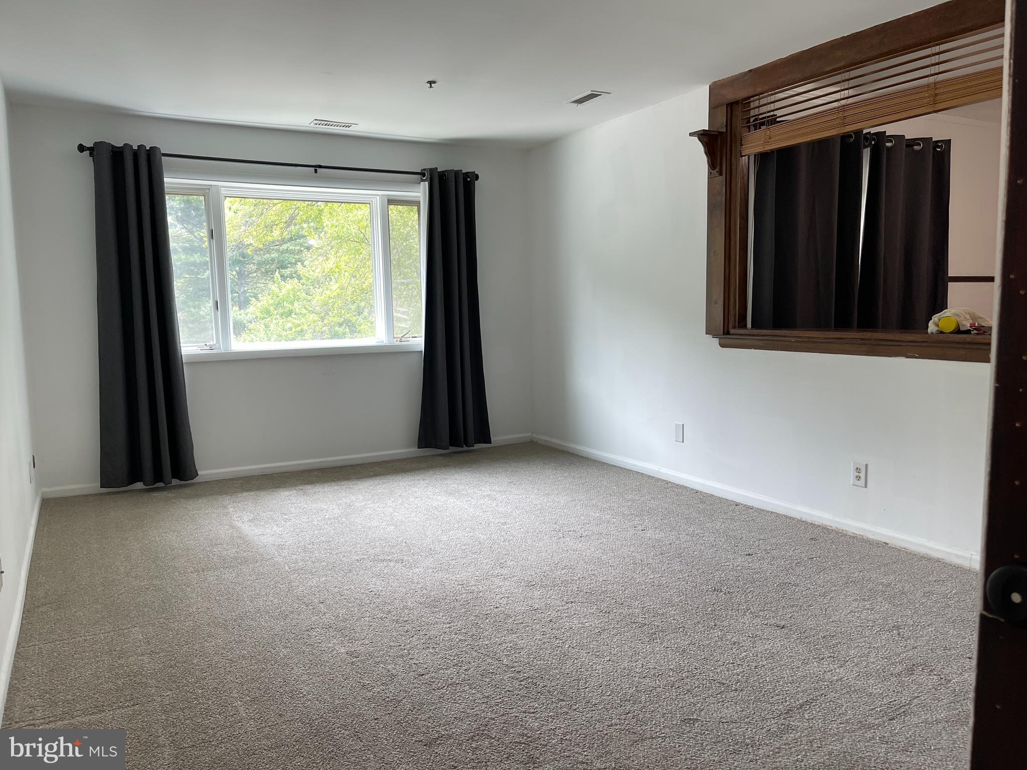 2309 SAYRE DRIVE