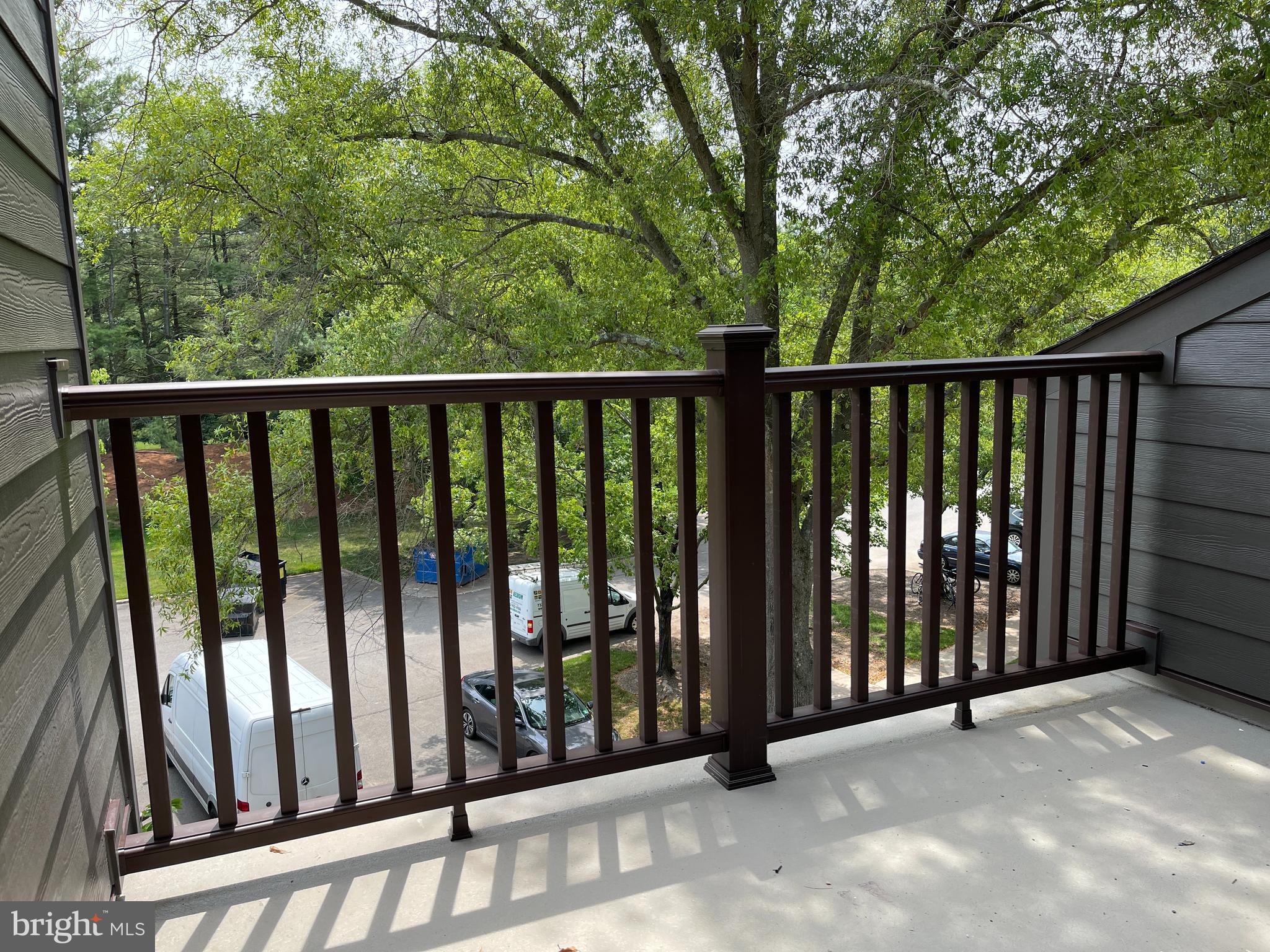 2309 SAYRE DRIVE