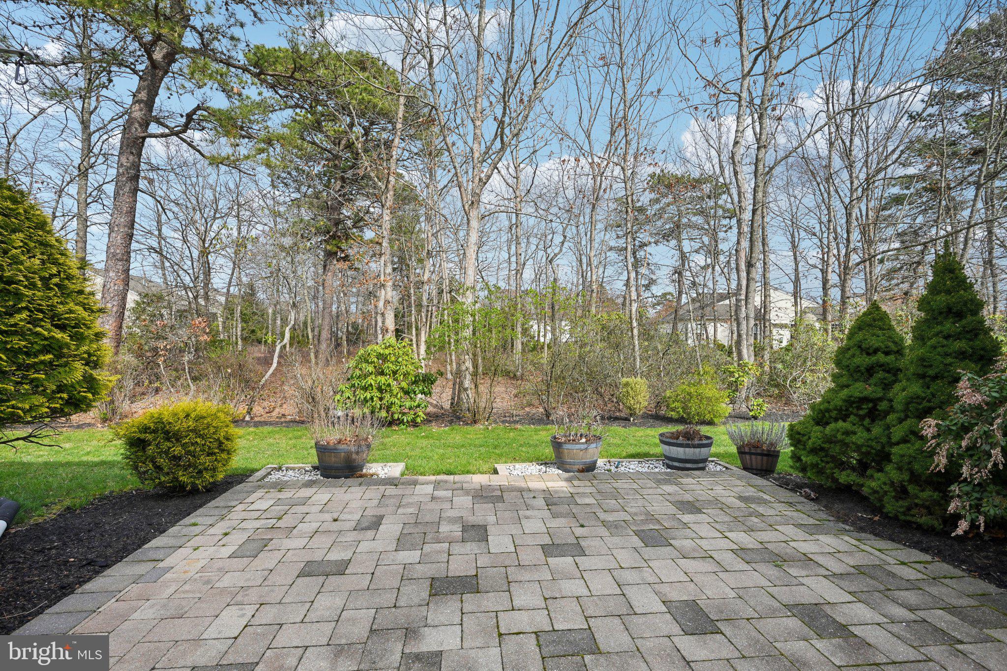 28 Bear Island Dr