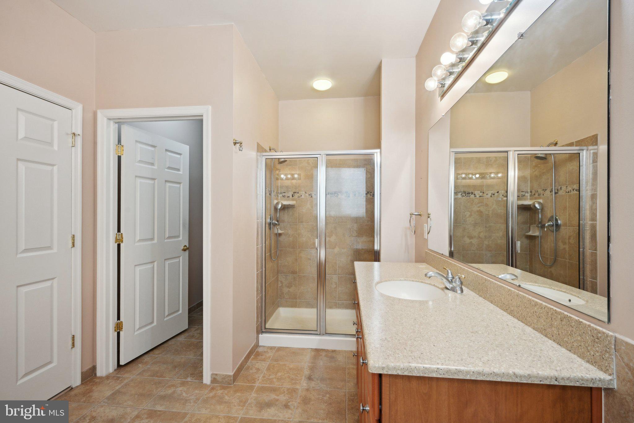 28 Bear Island Dr
