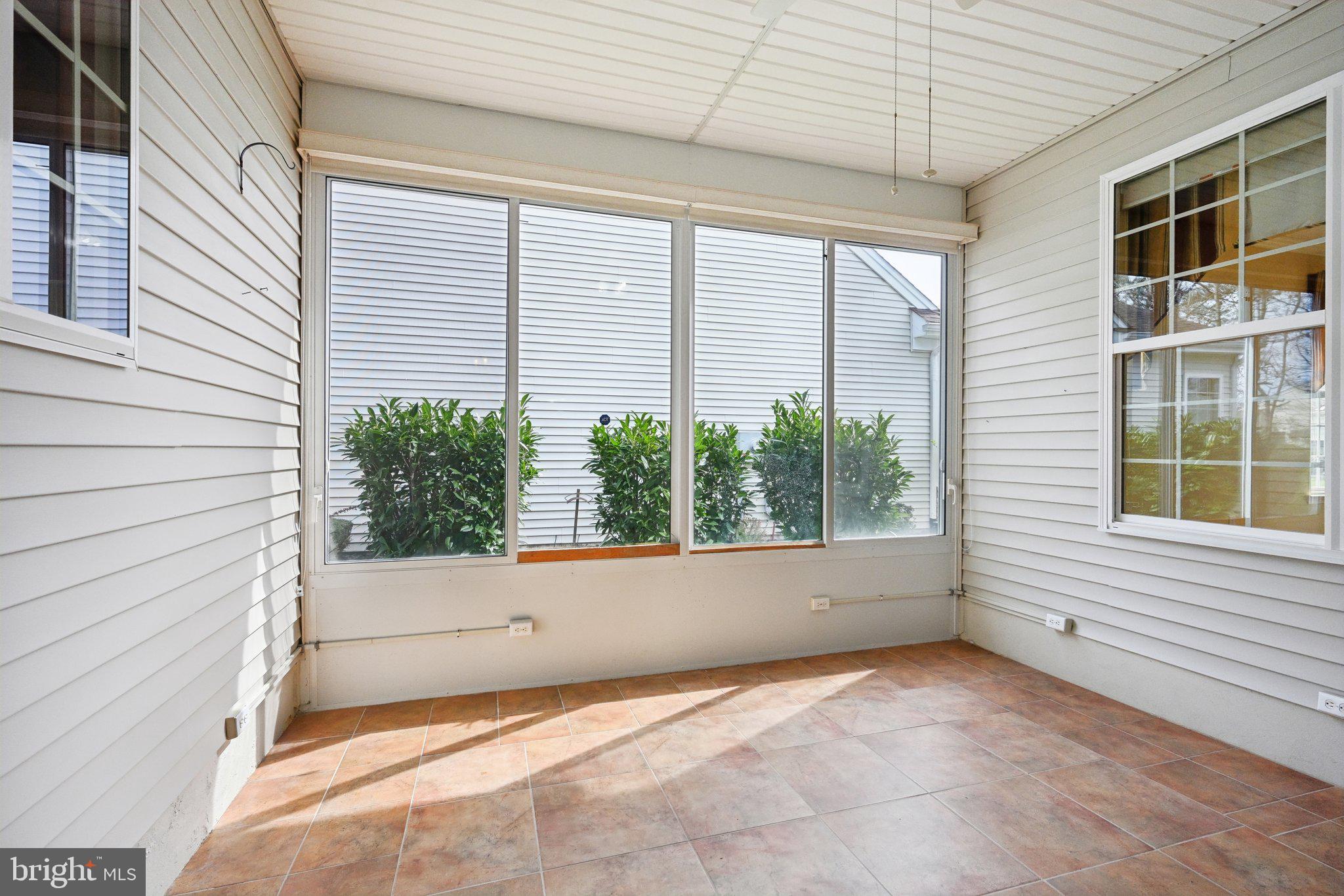 28 Bear Island Dr