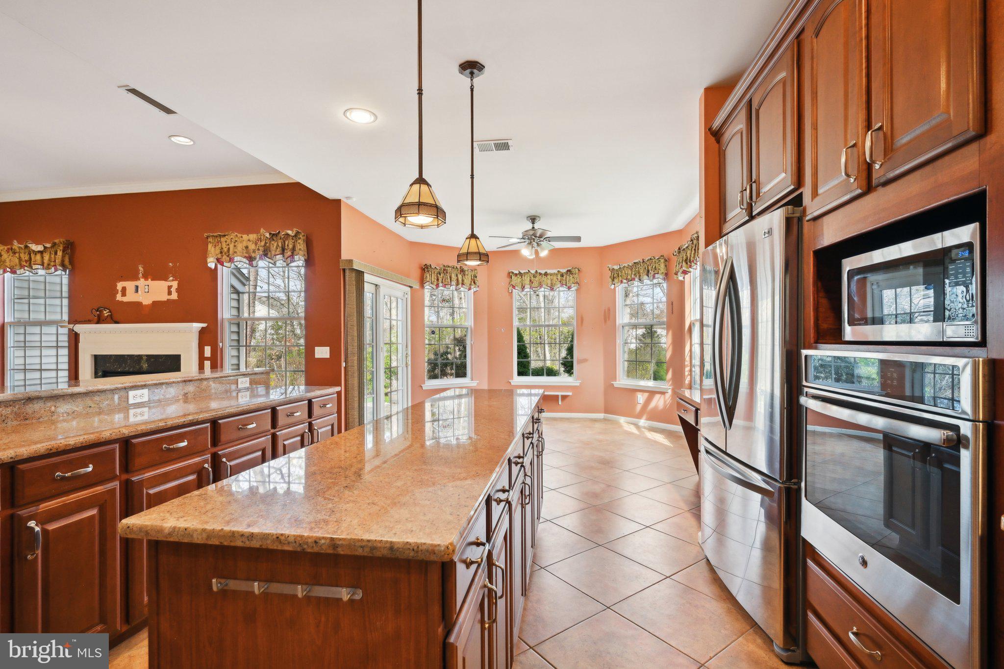 28 Bear Island Dr
