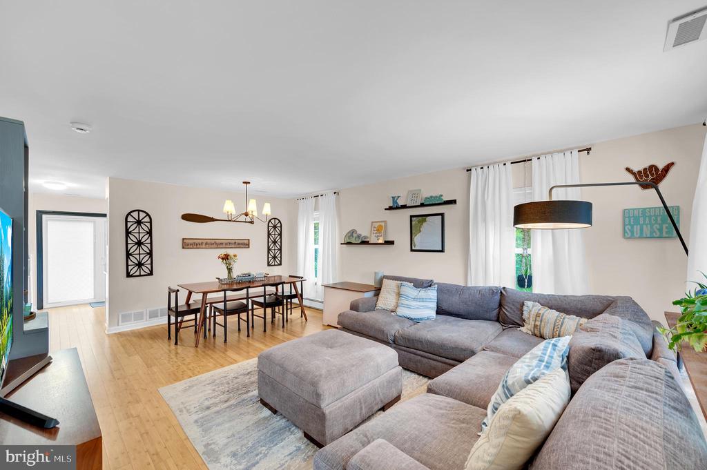 424 IBIS COURT