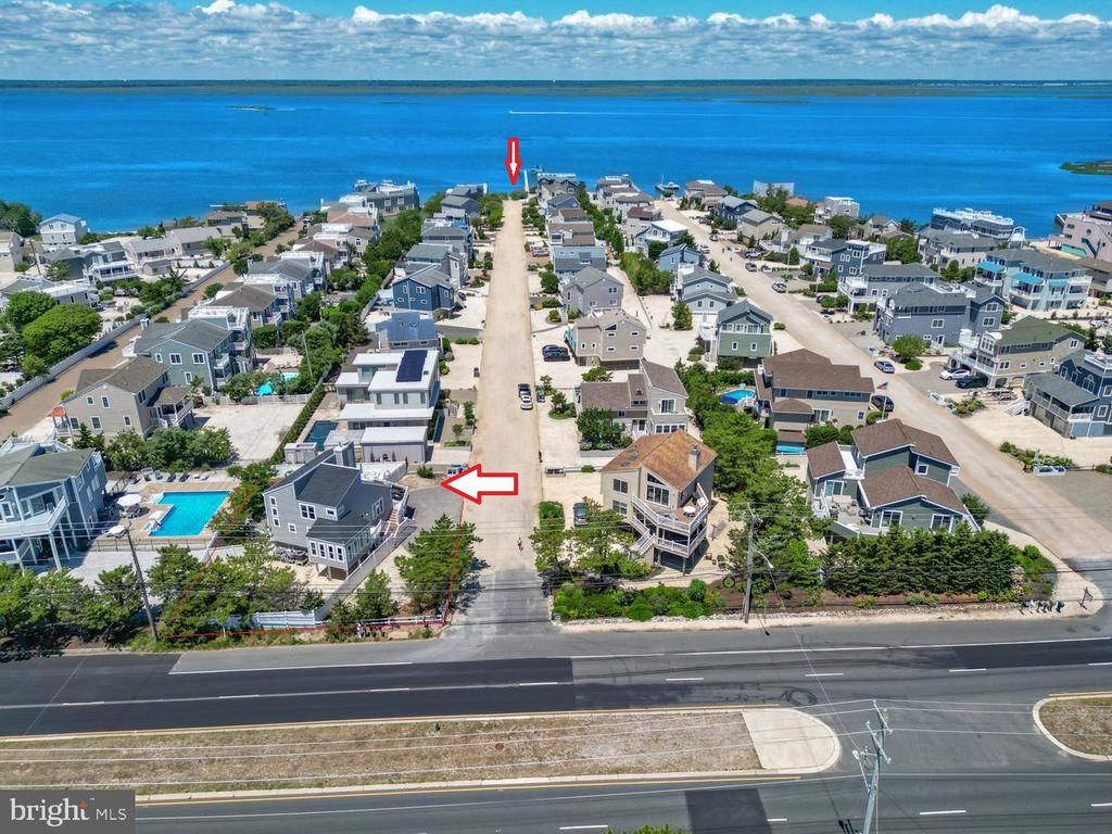 1100-A- LONG BEACH BOULEVARD Unit: EMILIE LANE