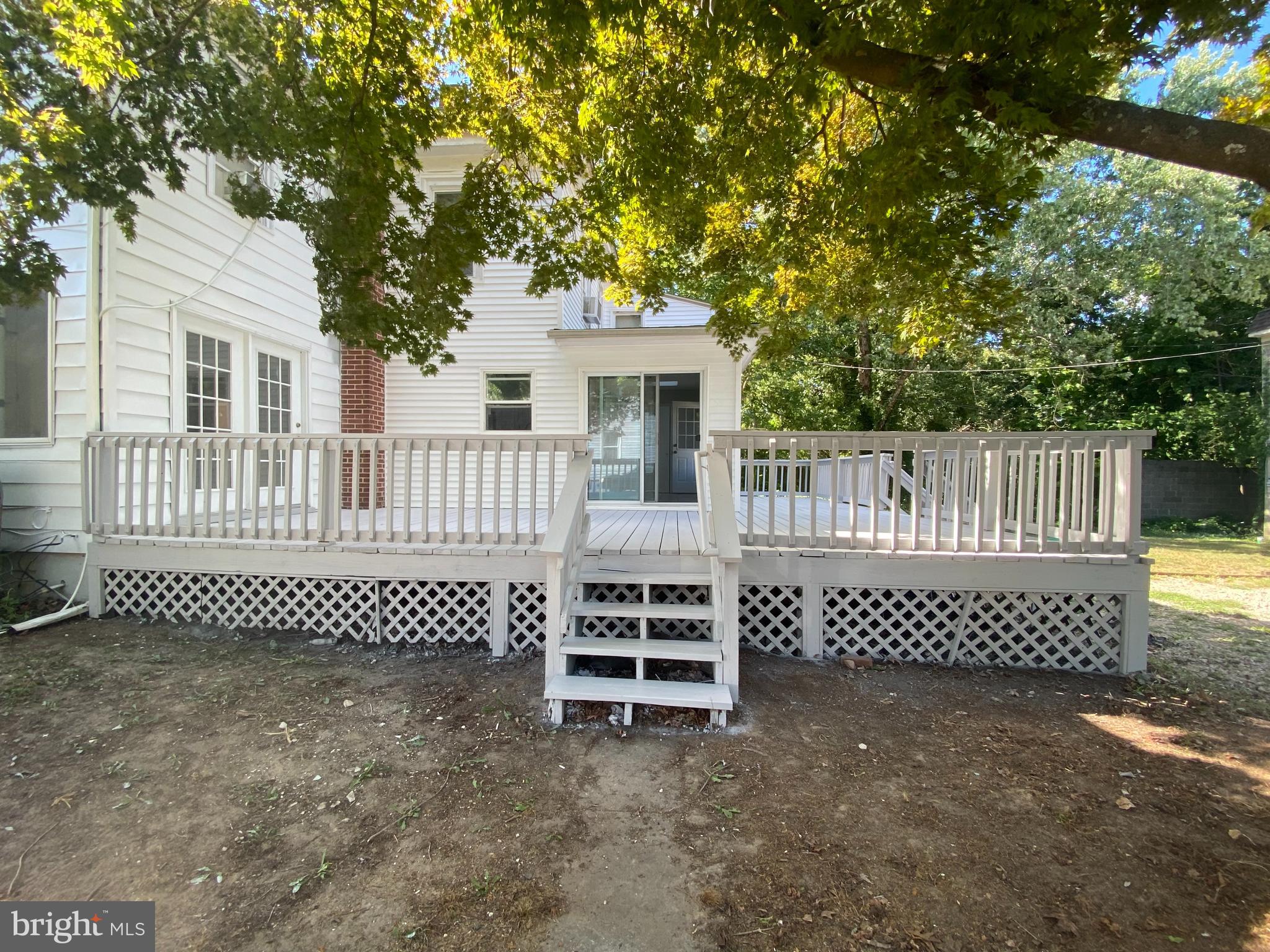 149 S Main STREET Unit: 1