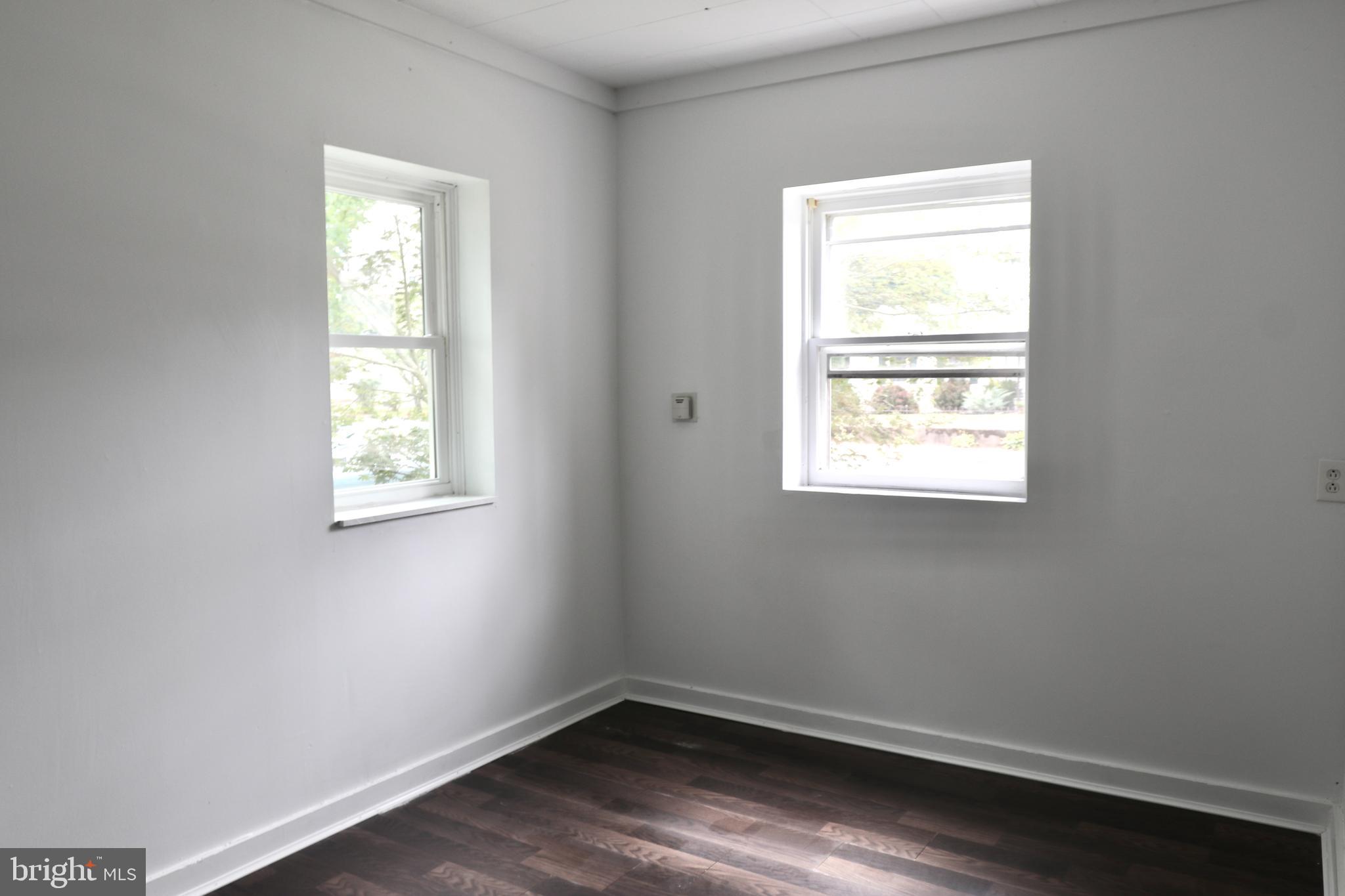 149 S Main STREET Unit: 1