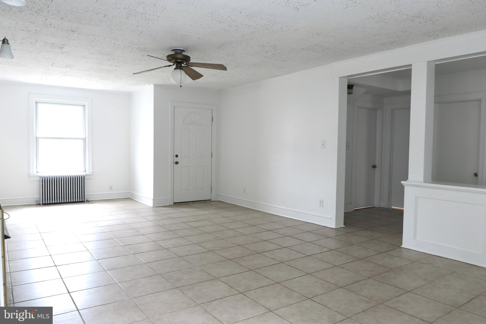 149 S Main STREET Unit: 1
