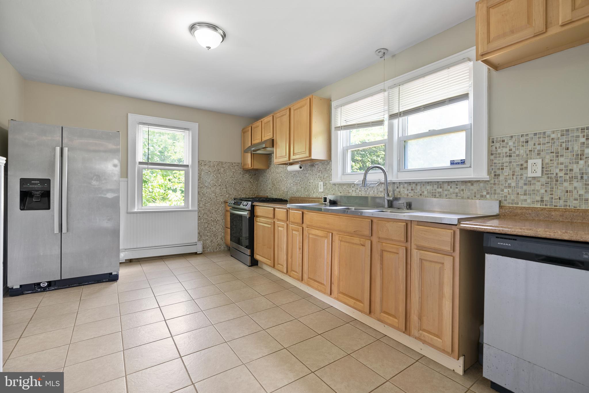 8 Kent Ave