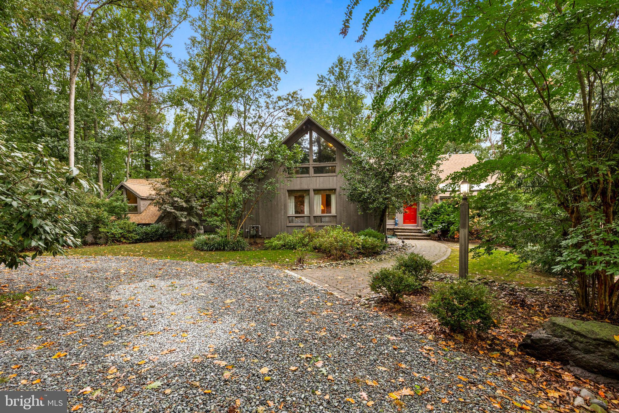 42 Birch Ln