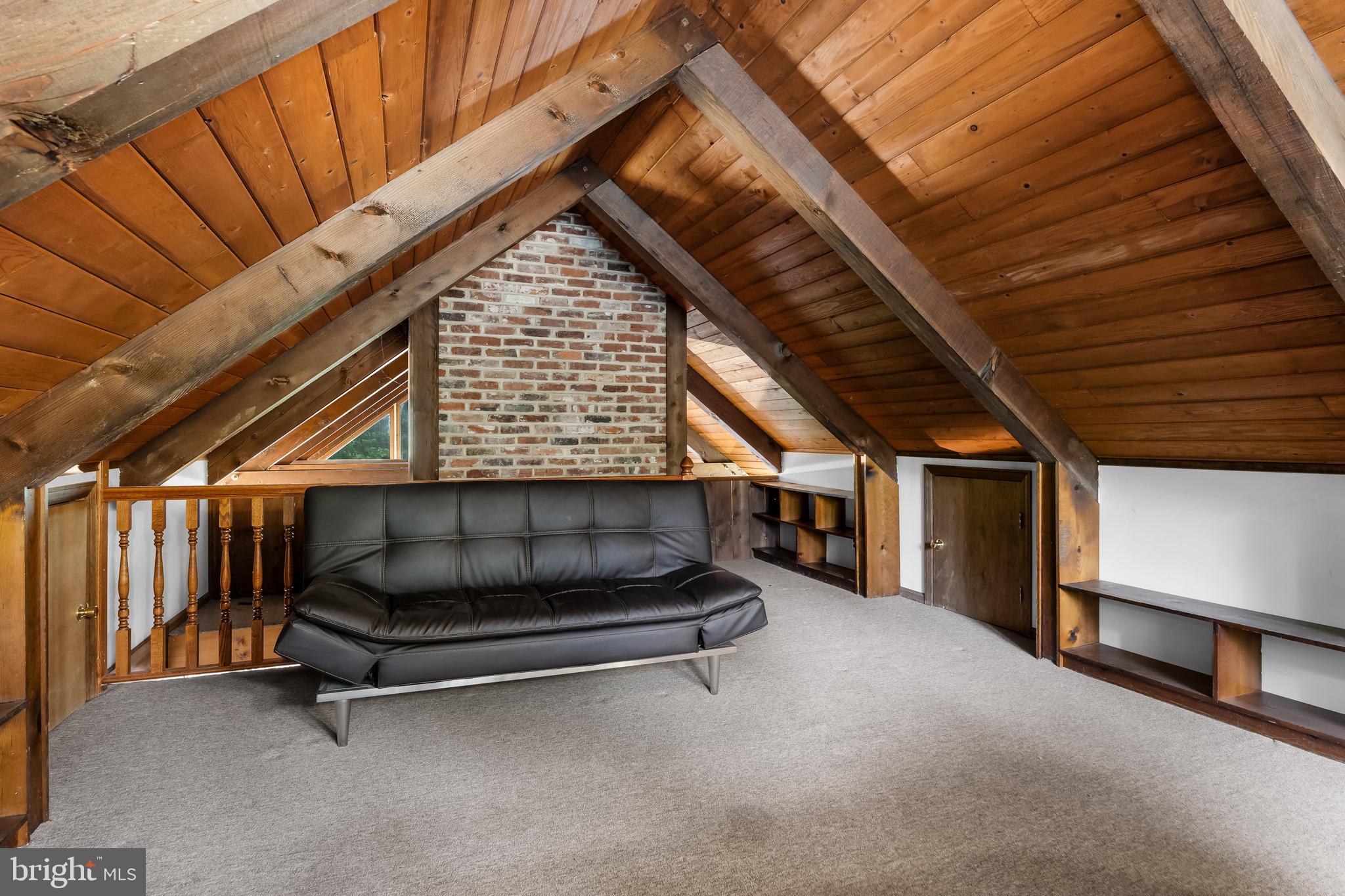42 Birch Ln