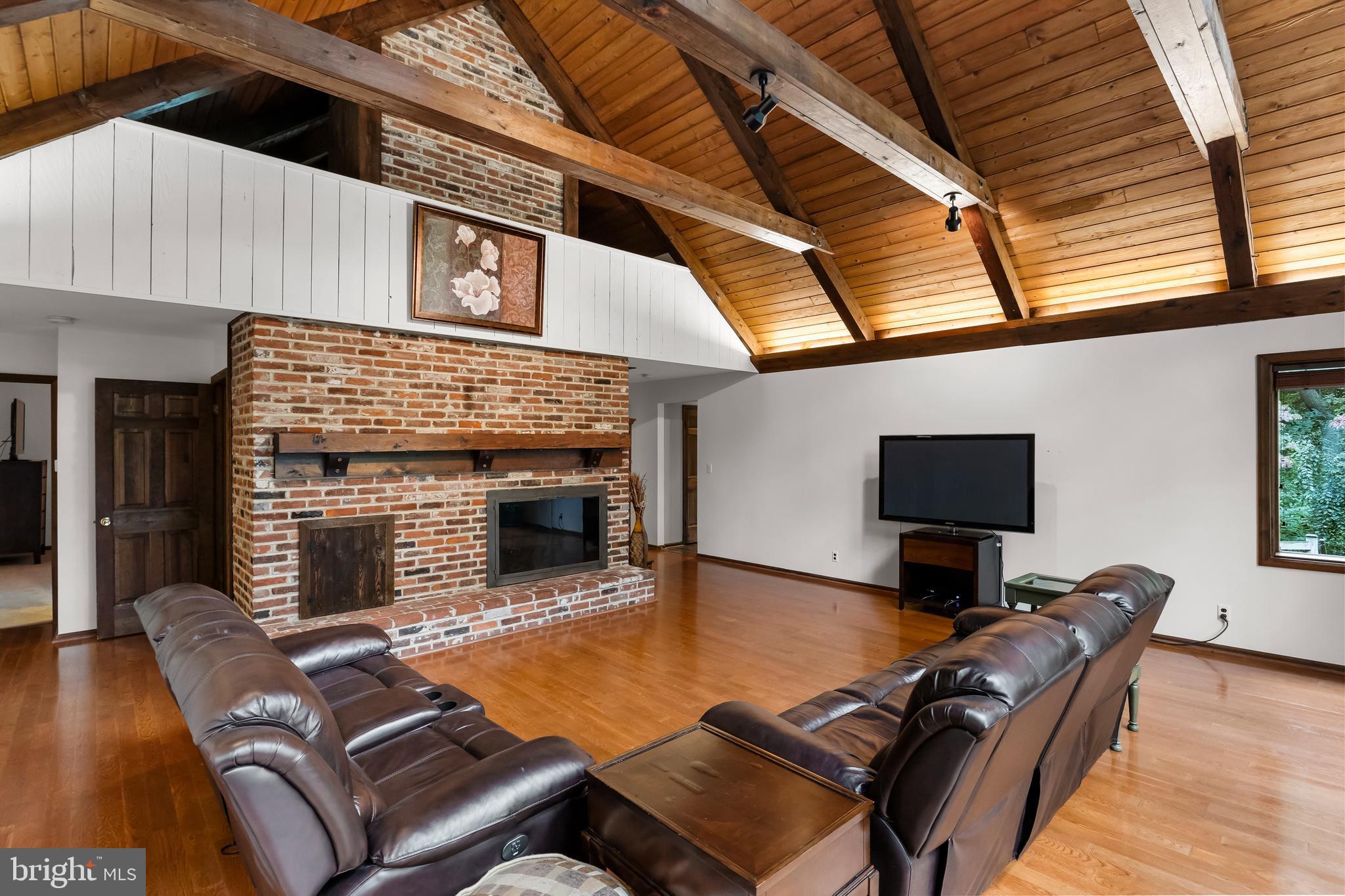 42 Birch Ln