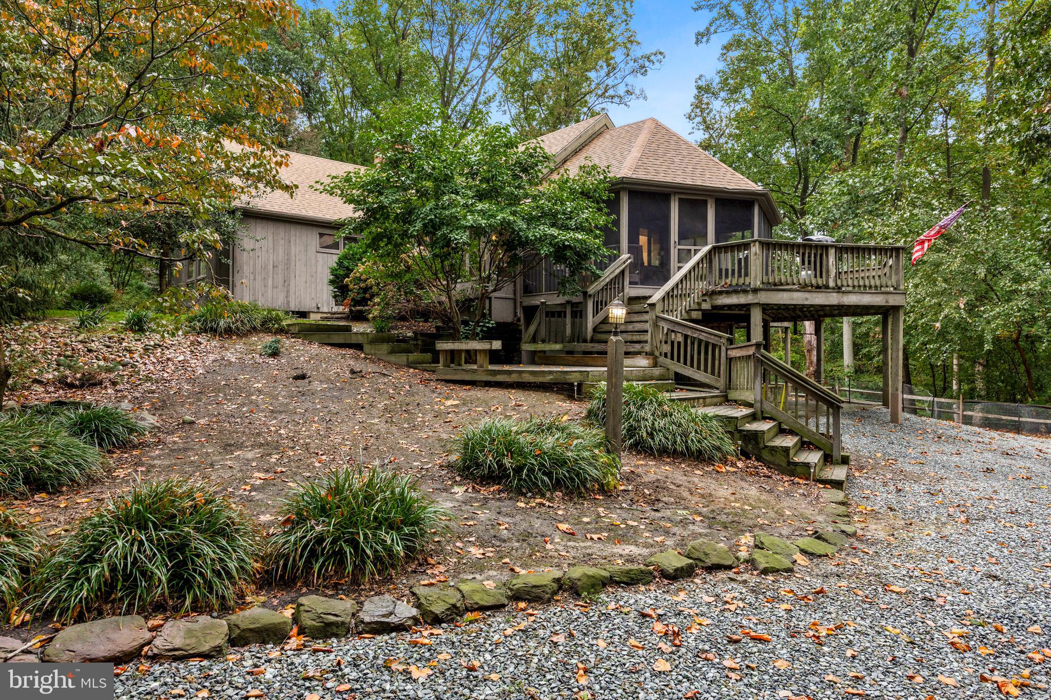 42 Birch Ln