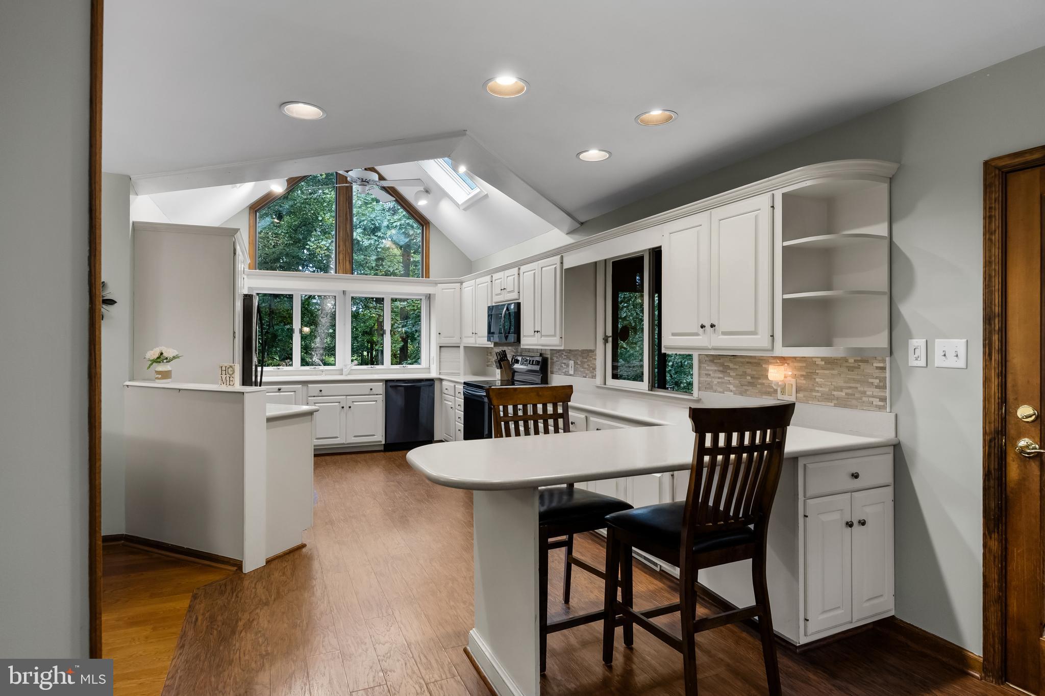 42 Birch Ln