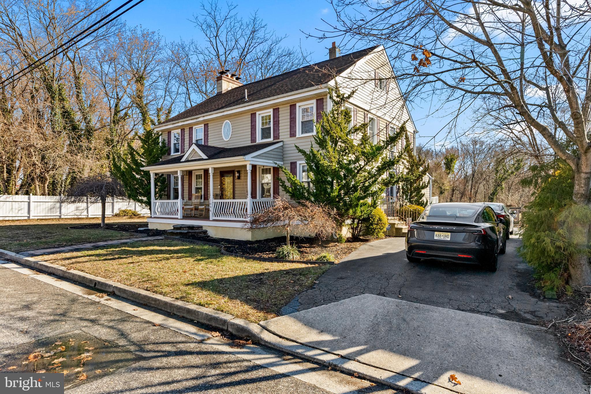 1096 Kings Hwy