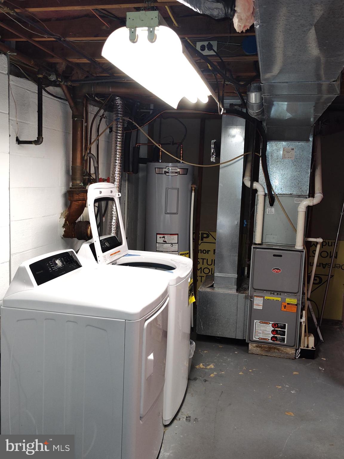 83 CASTLE HEIGHTS AVENUE