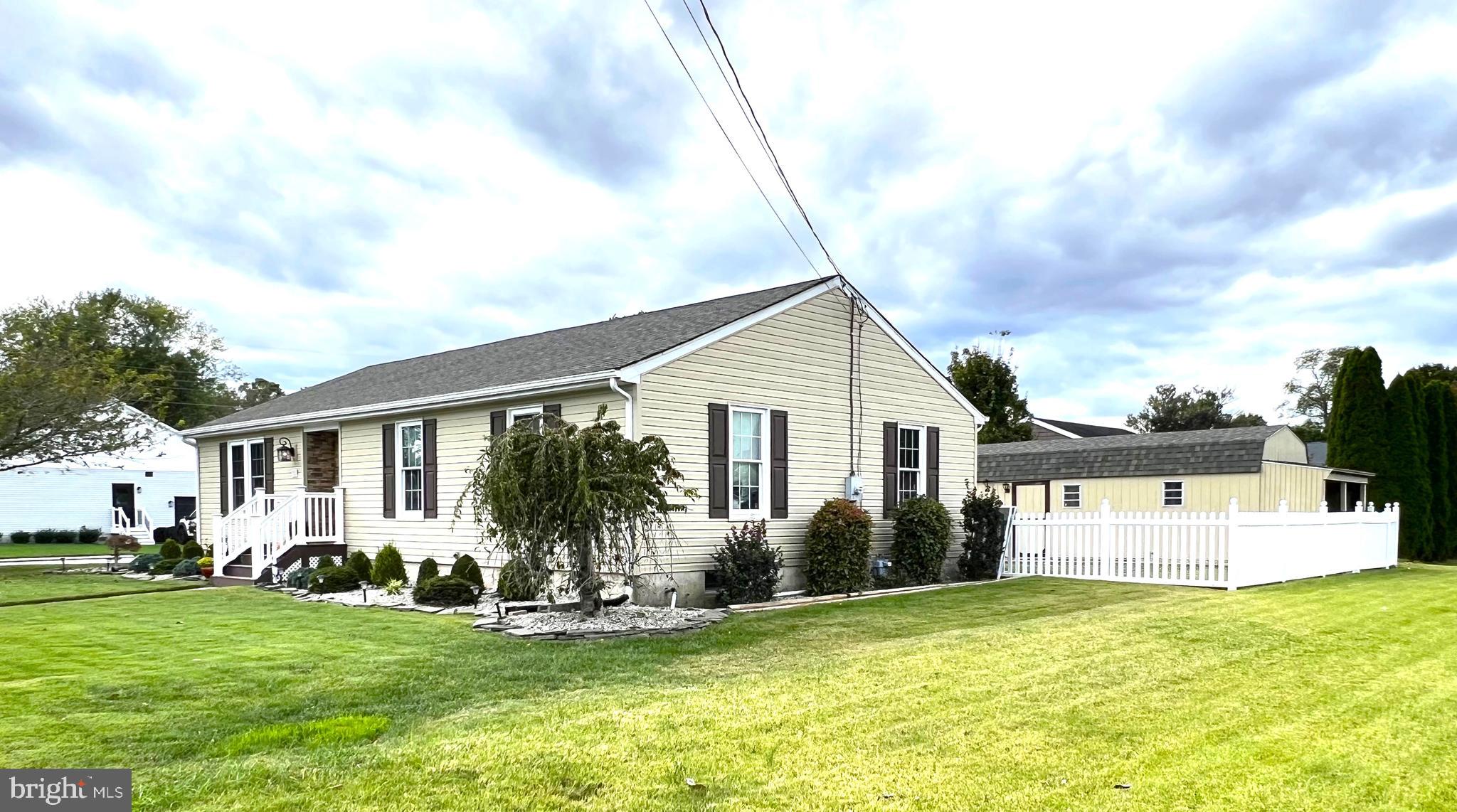 27 MORNINGSIDE DRIVE