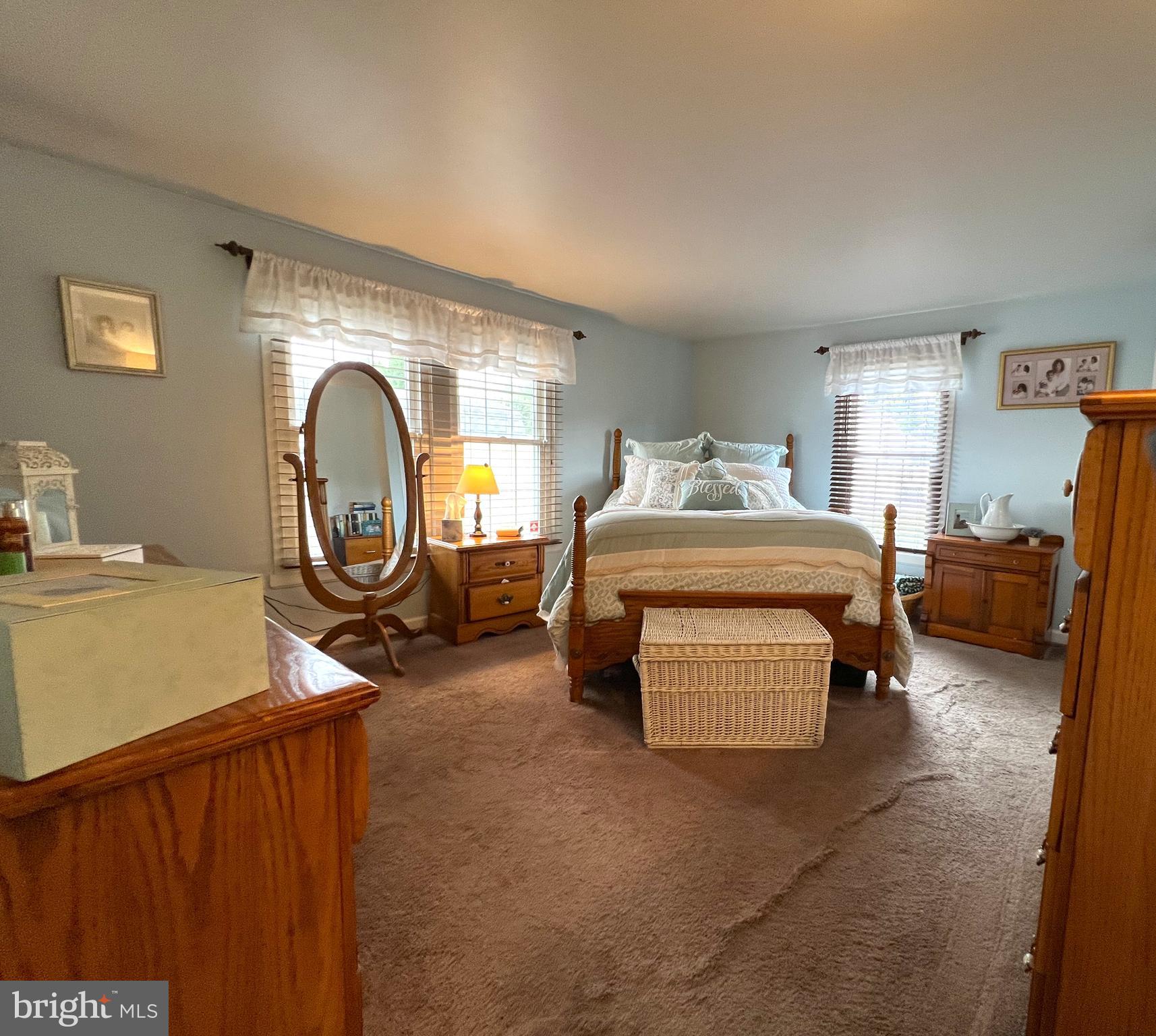 27 MORNINGSIDE DRIVE