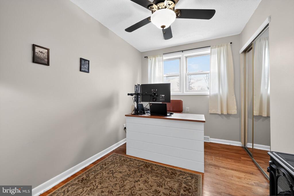 33 BEACH AVENUE