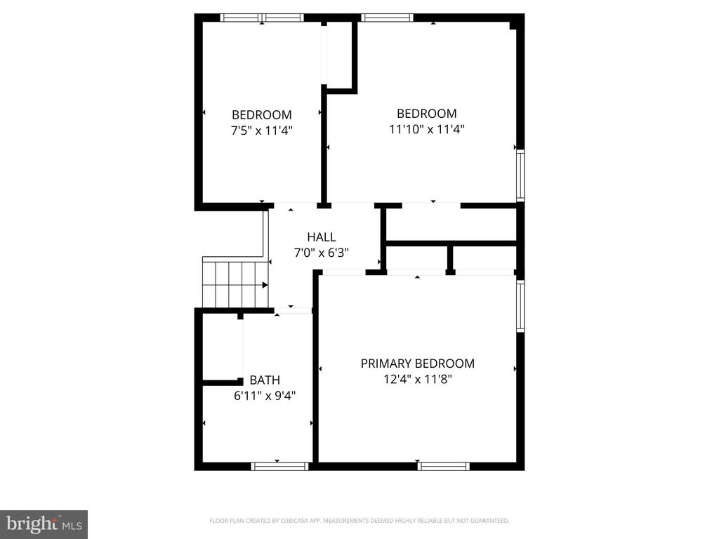 33 BEACH AVENUE