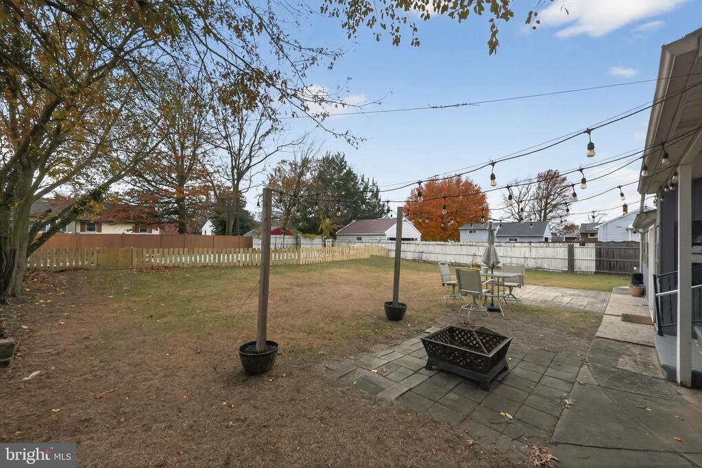 33 BEACH AVENUE
