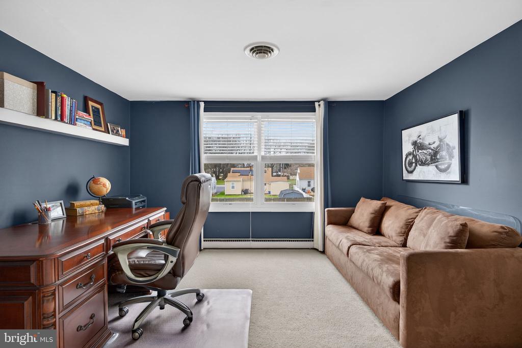 46 MAPLEWOOD AVENUE