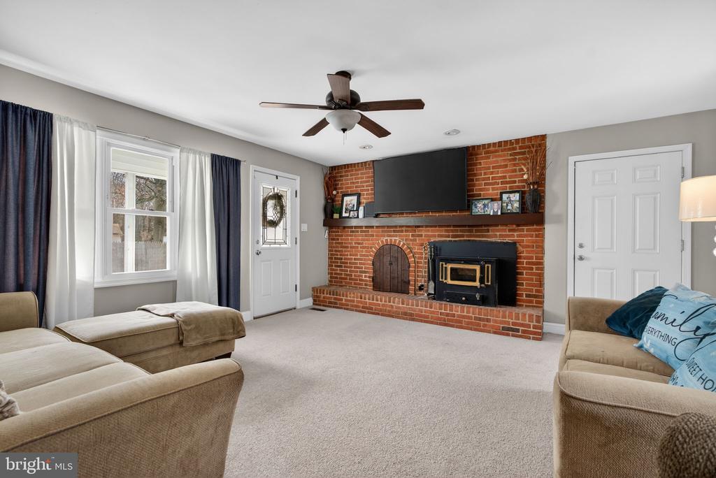 46 MAPLEWOOD AVENUE
