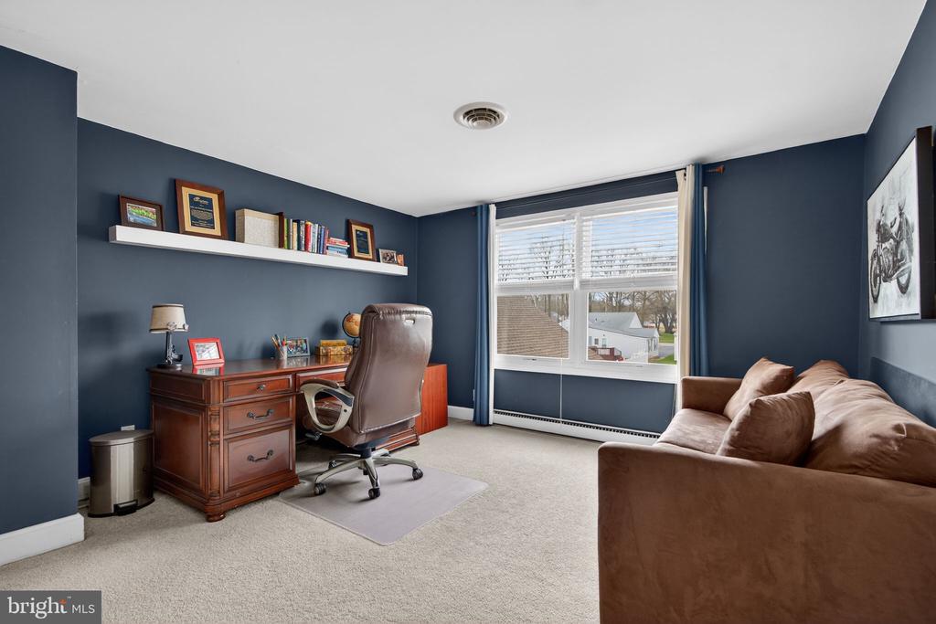 46 MAPLEWOOD AVENUE