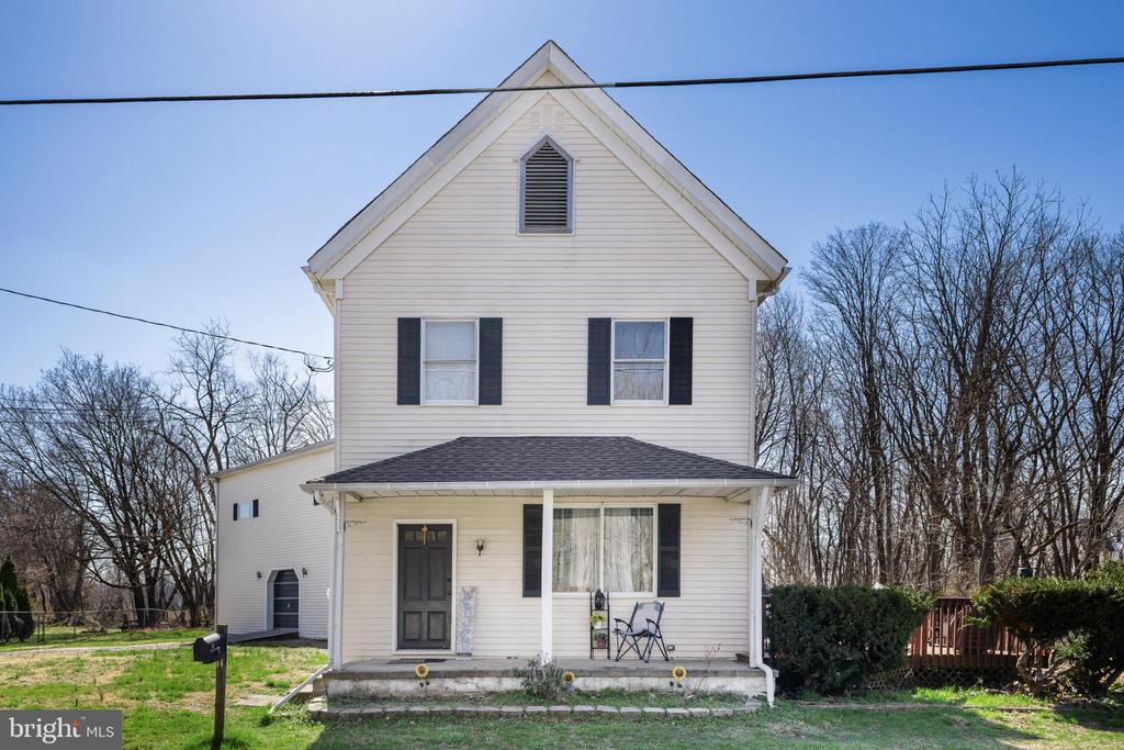 243 PALATINE ROAD