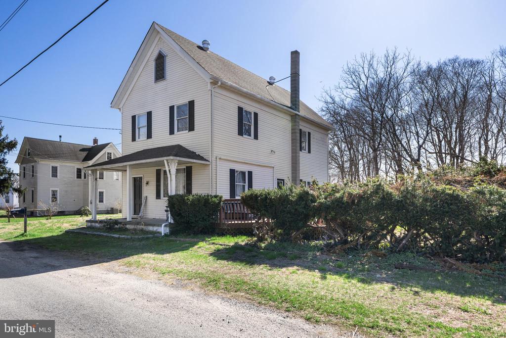 243 PALATINE ROAD