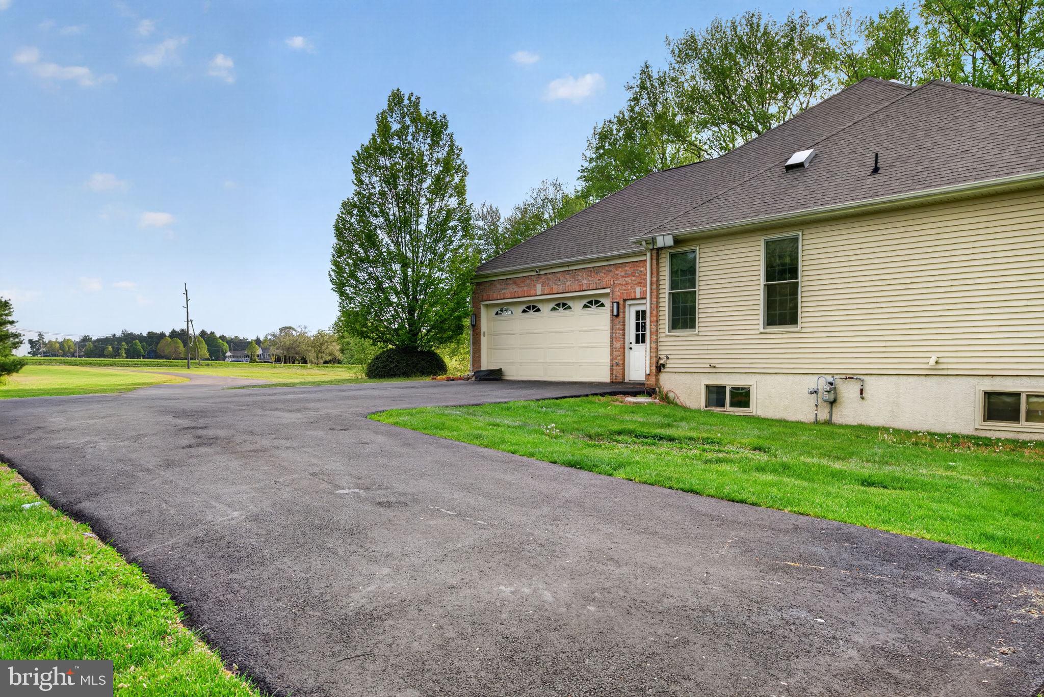 344 WHIG LANE