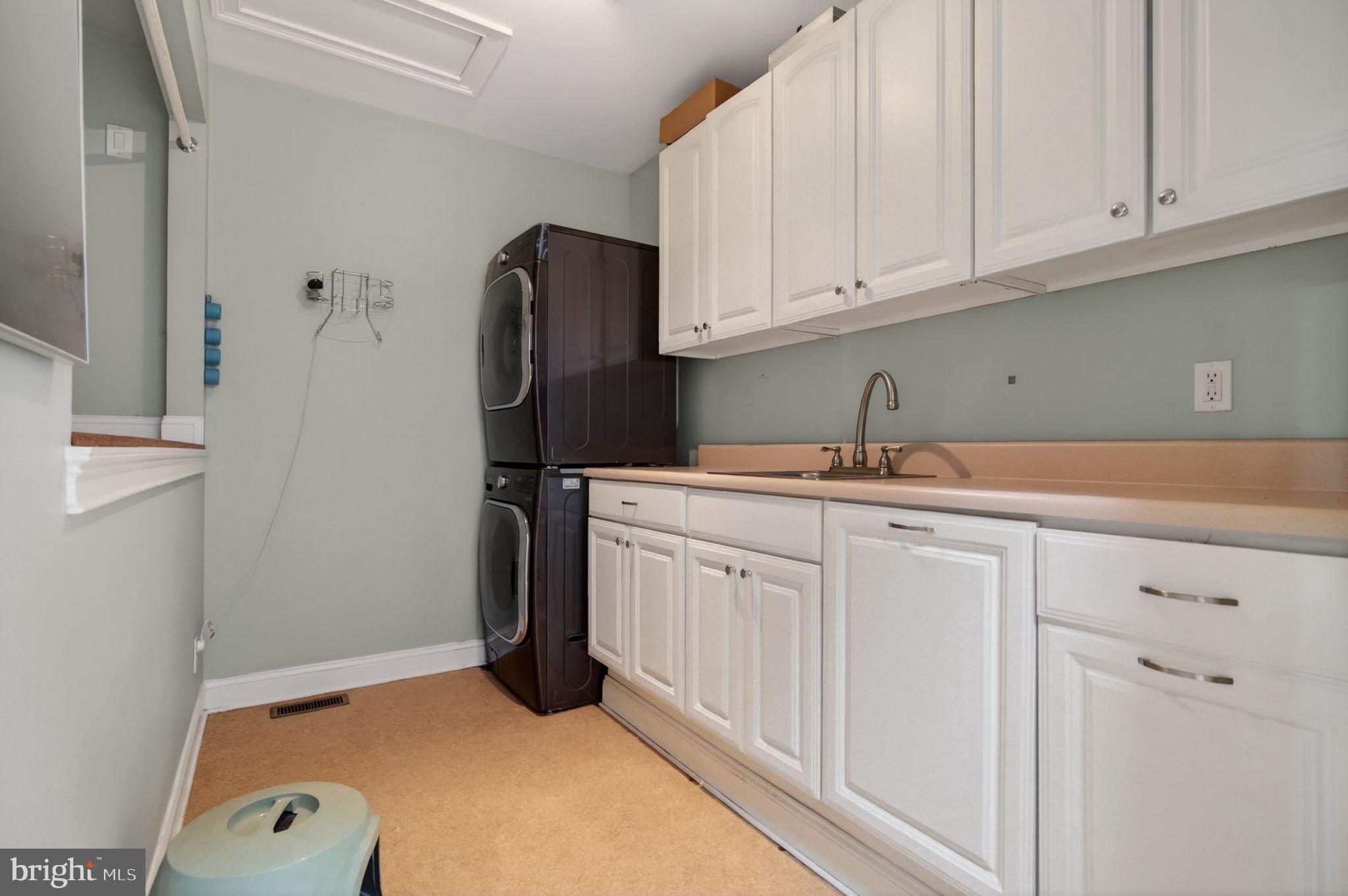 344 WHIG LANE