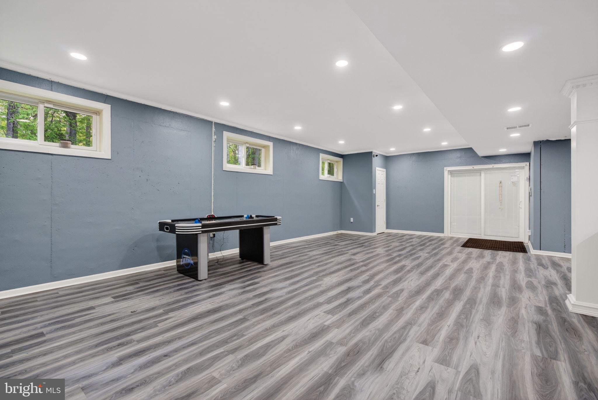 344 WHIG LANE